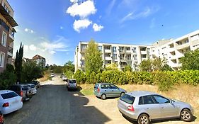 Green Dream 3 Rooms Apartment Butterfly
